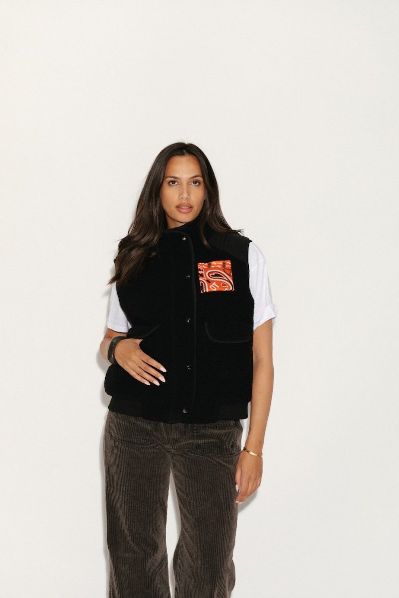 GILET SHERPA ERIKA BLACK S/M - ONE TEE