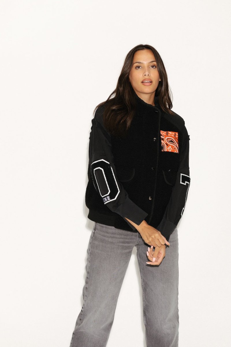 GILET SHERPA ERIKA BLACK S/M - ONE TEE