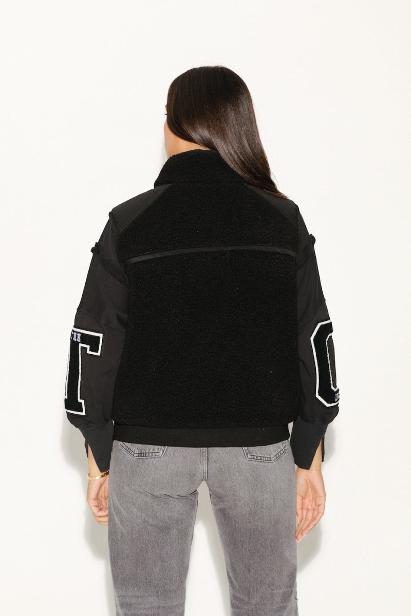 GILET SHERPA ERIKA BLACK S/M - ONE TEE