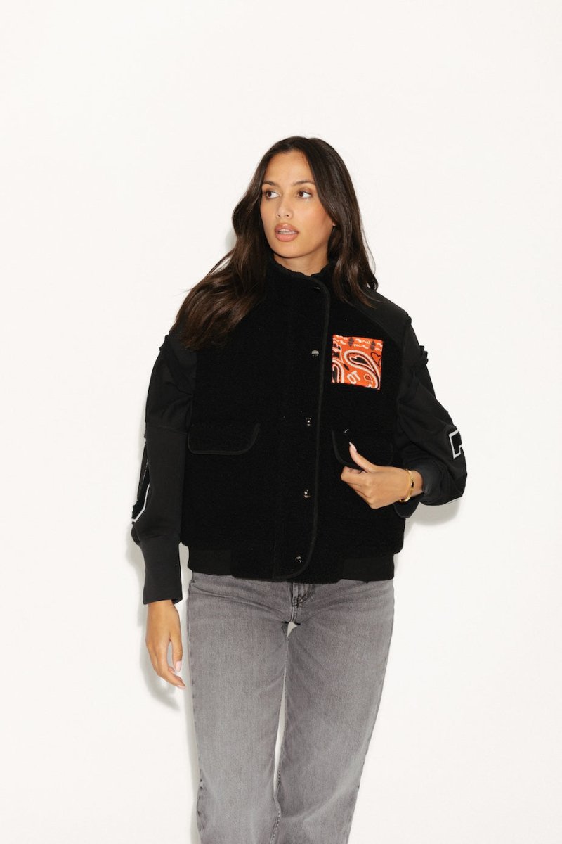 GILET SHERPA ERIKA BLACK S/M - ONE TEE