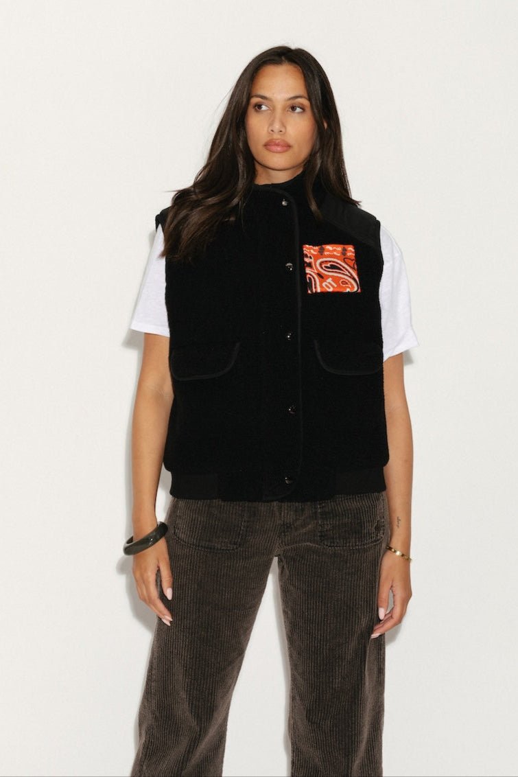 GILET SHERPA ERIKA BLACK S/M - ONE TEE