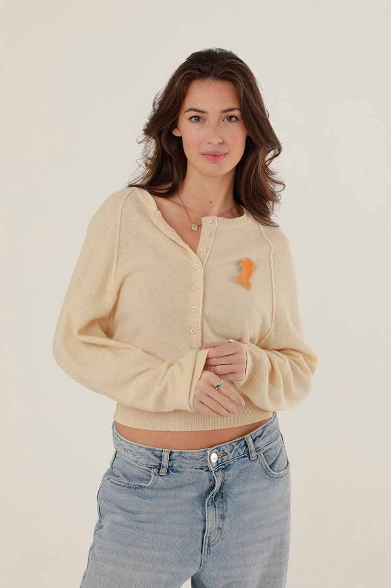 PULL KEILA MILK XS - ONE TEE