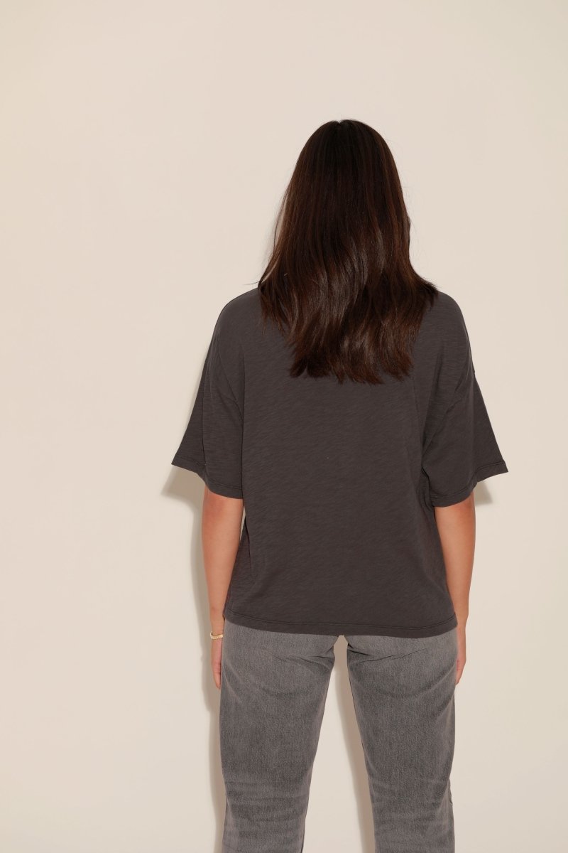 T-shirt Véronika - Chapitre 13 CARBONE XS - ONE TEE X VERONIKA LOUBRY