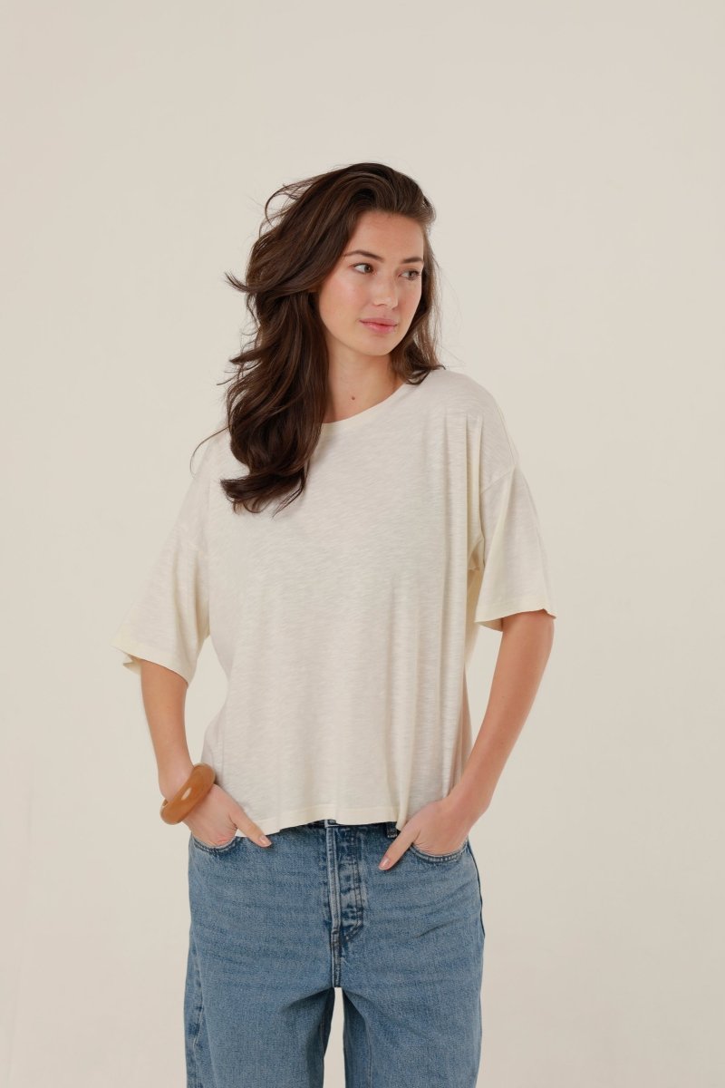 T-shirt Véronika - Chapitre 14 CREAMY XS - ONE TEE X VERONIKA LOUBRY