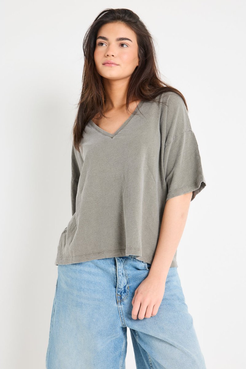 T - SHIRT VÉRONIKA COL V BLANC XS - ONE TEE X VERONIKA LOUBRY