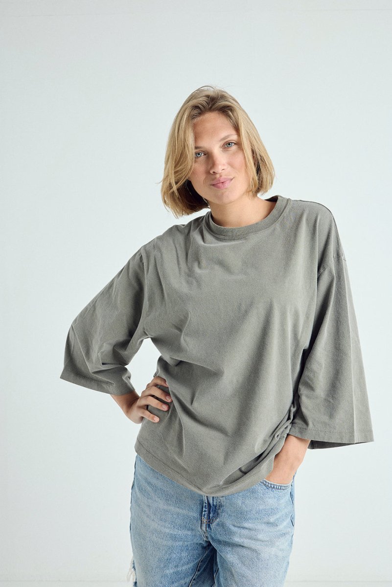 T-shirt Véronika Lou KAKI XS - ONE TEE X VERONIKA LOUBRY